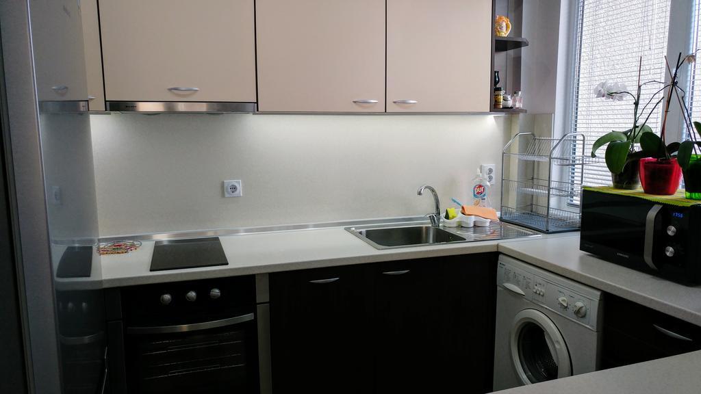 Single Apartment Elit เชอร์โนโมเรทส์ ภายนอก รูปภาพ