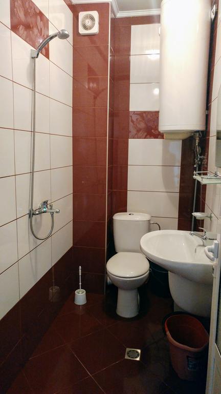 Single Apartment Elit เชอร์โนโมเรทส์ ภายนอก รูปภาพ